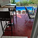 Lägenhet With Heated Outdoor Swimming Pool 9x4m
