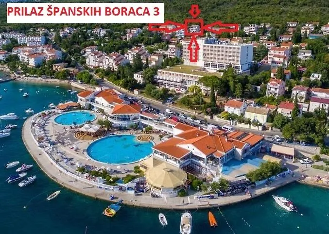 Apartments With Heated Outdoor Swimming Pool 9X4M * Selce
